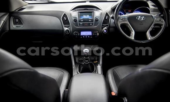 Buy Used Hyundai ix35 White Car in Maseru in Maseru Buy Used Hyundai ix35 White Car in Maseru in Maseru