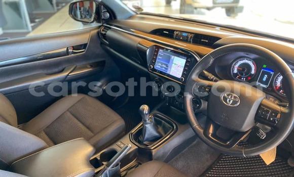 Buy Used Toyota Hilux White Car in Maseru in Maseru Buy Used Toyota Hilux White Car in Maseru in Maseru