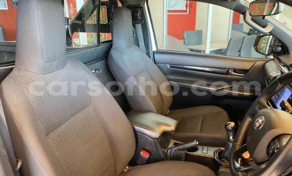 Buy Used Toyota Hilux White Car in Maseru in Maseru Buy Used Toyota Hilux White Car in Maseru in Maseru