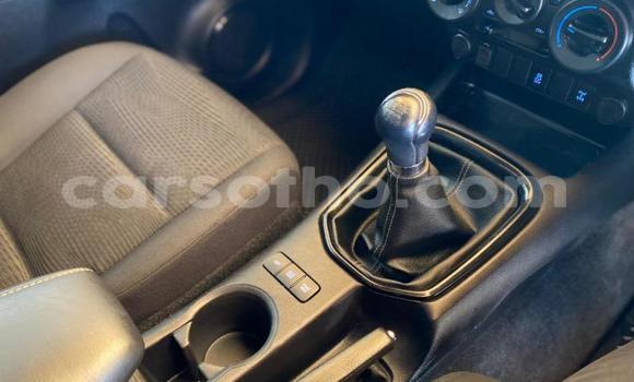 Buy Used Toyota Hilux White Car in Maseru in Maseru Buy Used Toyota Hilux White Car in Maseru in Maseru