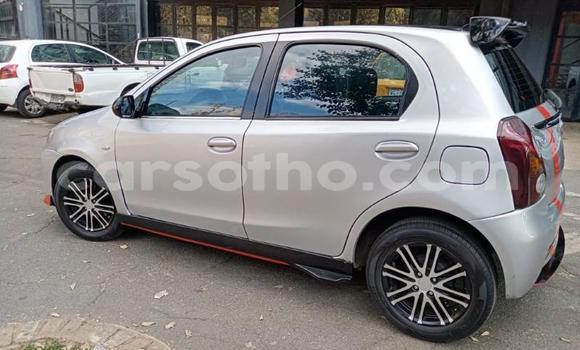 Sayi Na hannu Toyota Etios Silver Mota in Maseru a Maseru Sayi Na hannu Toyota Etios Silver Mota in Maseru a Maseru