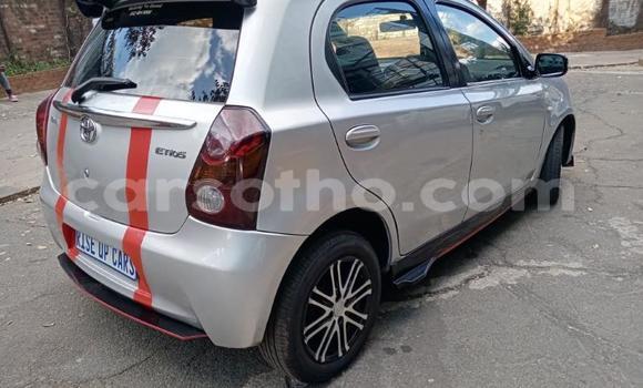Sayi Na hannu Toyota Etios Silver Mota in Maseru a Maseru Sayi Na hannu Toyota Etios Silver Mota in Maseru a Maseru