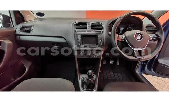 Acheter Occasion Voiture Volkswagen Polo Bleu à Hlotse, Leribe Acheter Occasion Voiture Volkswagen Polo Bleu à Hlotse, Leribe