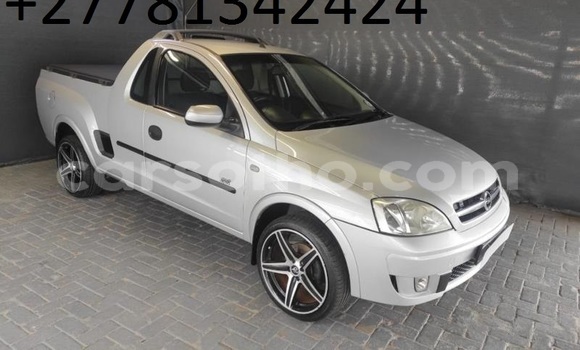 Sayi Na hannu Opel Corsa OPC Silver Mota in Maseru a Maseru Sayi Na hannu Opel Corsa OPC Silver Mota in Maseru a Maseru