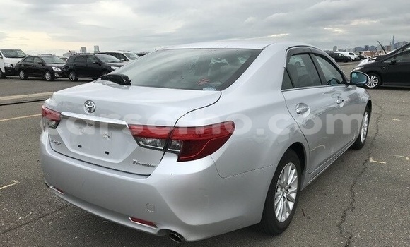 اشتري مستعمل Toyota Mark X Silver سيارة في Maseru في Maseru اشتري مستعمل Toyota Mark X Silver سيارة في Maseru في Maseru