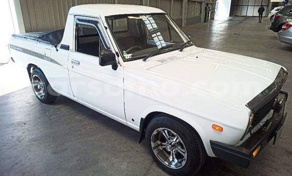 Sayi Na hannu Nissan 100NX White Mota in Maseru a Maseru Sayi Na hannu Nissan 100NX White Mota in Maseru a Maseru