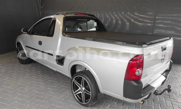 اشتري مستعمل Opel Corsa Silver سيارة في Maseru في Maseru اشتري مستعمل Opel Corsa Silver سيارة في Maseru في Maseru