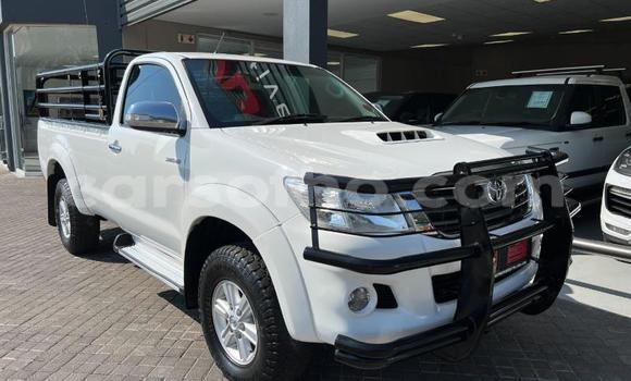 Acheter Occasion Voiture Toyota Hilux Blanc à Maseru, Maseru Acheter Occasion Voiture Toyota Hilux Blanc à Maseru, Maseru