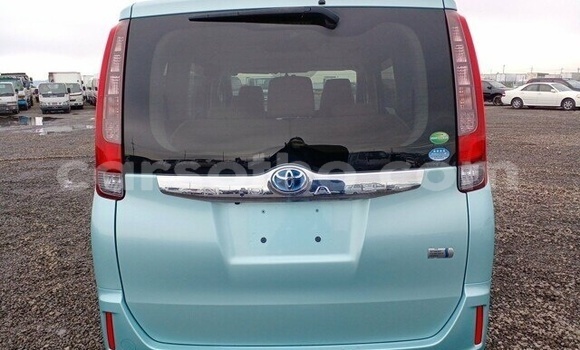 Buy Used Toyota Noah Blue Car in Maseru in Maseru Buy Used Toyota Noah Blue Car in Maseru in Maseru