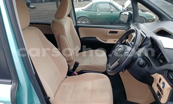 Buy Used Toyota Noah Blue Car in Maseru in Maseru Buy Used Toyota Noah Blue Car in Maseru in Maseru