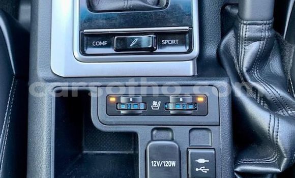 اشتري مستعمل Toyota Land Cruiser Prado Silver سيارة في Butha–Buthe في Thaba-Tseka اشتري مستعمل Toyota Land Cruiser Prado Silver سيارة في Butha–Buthe في Thaba-Tseka