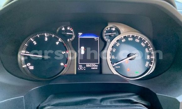 اشتري مستعمل Toyota Land Cruiser Prado Silver سيارة في Butha–Buthe في Thaba-Tseka اشتري مستعمل Toyota Land Cruiser Prado Silver سيارة في Butha–Buthe في Thaba-Tseka