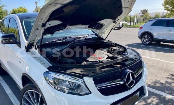 اشتري مستعمل Mercedes-Benz AMG GLE Coupe White سيارة في Butha Buthe في Butha-Buthe اشتري مستعمل Mercedes-Benz AMG GLE Coupe White سيارة في Butha Buthe في Butha-Buthe