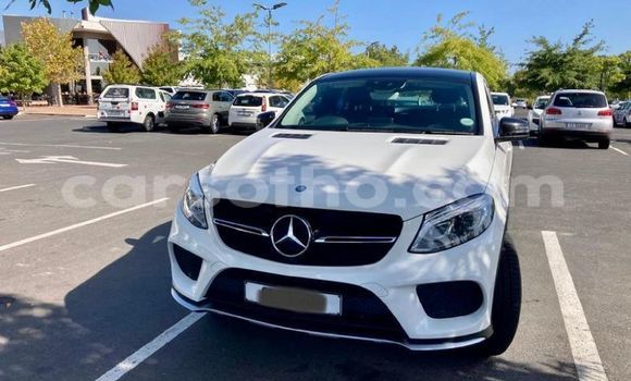 اشتري مستعمل Mercedes-Benz AMG GLE Coupe White سيارة في Butha Buthe في Butha-Buthe اشتري مستعمل Mercedes-Benz AMG GLE Coupe White سيارة في Butha Buthe في Butha-Buthe