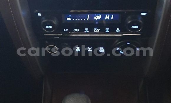 اشتري مستعمل Toyota Fortuner Silver سيارة في Butha Buthe في Butha-Buthe اشتري مستعمل Toyota Fortuner Silver سيارة في Butha Buthe في Butha-Buthe