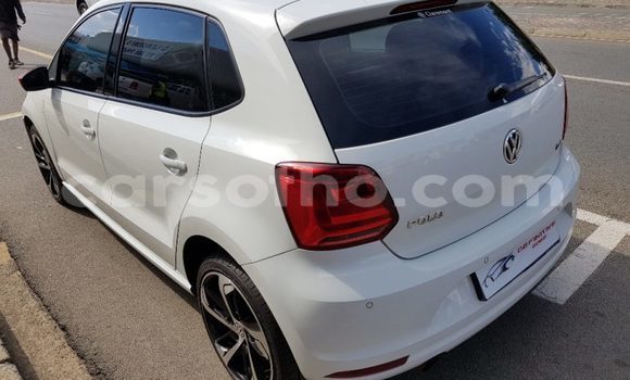 اشتري مستعمل Volkswagen Polo White سيارة في Butha Buthe في Butha-Buthe اشتري مستعمل Volkswagen Polo White سيارة في Butha Buthe في Butha-Buthe