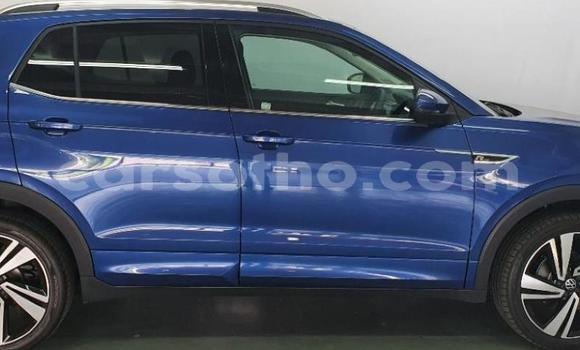 اشتري مستعمل Volkswagen T-Roc Blue سيارة في Butha–Buthe في Thaba-Tseka اشتري مستعمل Volkswagen T-Roc Blue سيارة في Butha–Buthe في Thaba-Tseka