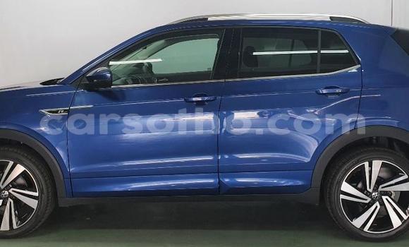 اشتري مستعمل Volkswagen T-Roc Blue سيارة في Butha–Buthe في Thaba-Tseka اشتري مستعمل Volkswagen T-Roc Blue سيارة في Butha–Buthe في Thaba-Tseka
