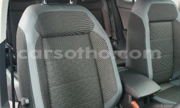 اشتري مستعمل Volkswagen T-Roc Blue سيارة في Butha–Buthe في Thaba-Tseka اشتري مستعمل Volkswagen T-Roc Blue سيارة في Butha–Buthe في Thaba-Tseka