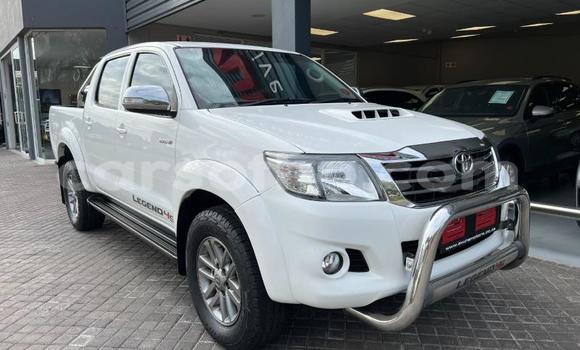 اشتري مستعمل Toyota Hilux White سيارة في Maseru في Maseru اشتري مستعمل Toyota Hilux White سيارة في Maseru في Maseru