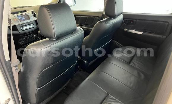 اشتري مستعمل Toyota Hilux White سيارة في Maseru في Maseru اشتري مستعمل Toyota Hilux White سيارة في Maseru في Maseru