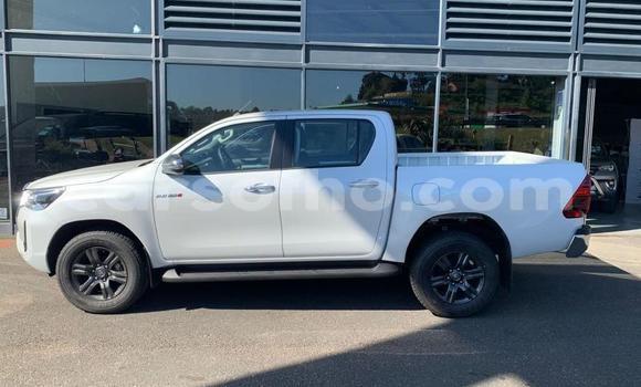 Acheter Occasion Voiture Toyota Hilux Blanc à Maseru, Maseru Acheter Occasion Voiture Toyota Hilux Blanc à Maseru, Maseru