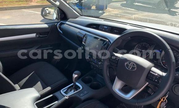 Acheter Occasion Voiture Toyota Hilux Blanc à Maseru, Maseru Acheter Occasion Voiture Toyota Hilux Blanc à Maseru, Maseru