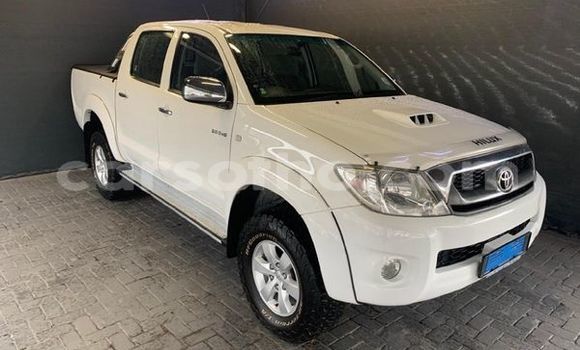 Acheter Occasion Voiture Toyota Hilux Blanc à Maseru, Maseru Acheter Occasion Voiture Toyota Hilux Blanc à Maseru, Maseru