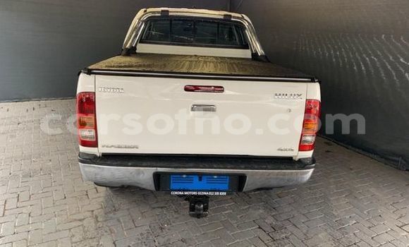 Acheter Occasion Voiture Toyota Hilux Blanc à Maseru, Maseru Acheter Occasion Voiture Toyota Hilux Blanc à Maseru, Maseru