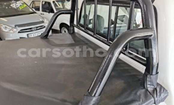 Acheter Occasion Voiture Toyota Hilux Blanc à Maseru, Maseru Acheter Occasion Voiture Toyota Hilux Blanc à Maseru, Maseru