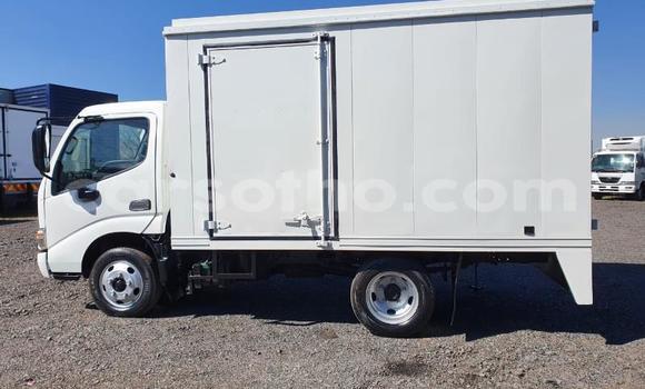 اشتري مستعمل Haima 2 White سيارة في Maseru في Maseru اشتري مستعمل Haima 2 White سيارة في Maseru في Maseru