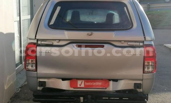 اشتري مستعمل Toyota Hilux Silver سيارة في Maseru في Maseru اشتري مستعمل Toyota Hilux Silver سيارة في Maseru في Maseru