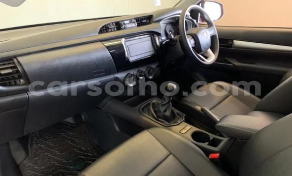اشتري مستعمل Toyota Hilux Red سيارة في Maseru في Maseru اشتري مستعمل Toyota Hilux Red سيارة في Maseru في Maseru