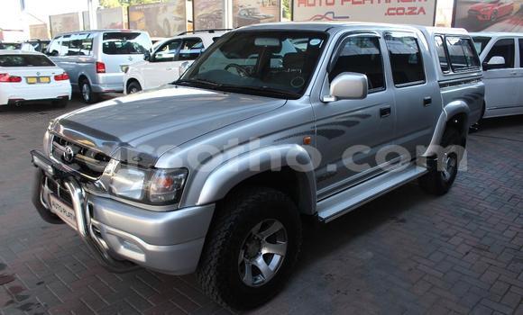 Sayi Na hannu Toyota Hilux Red Mota in Maseru a Maseru Sayi Na hannu Toyota Hilux Red Mota in Maseru a Maseru