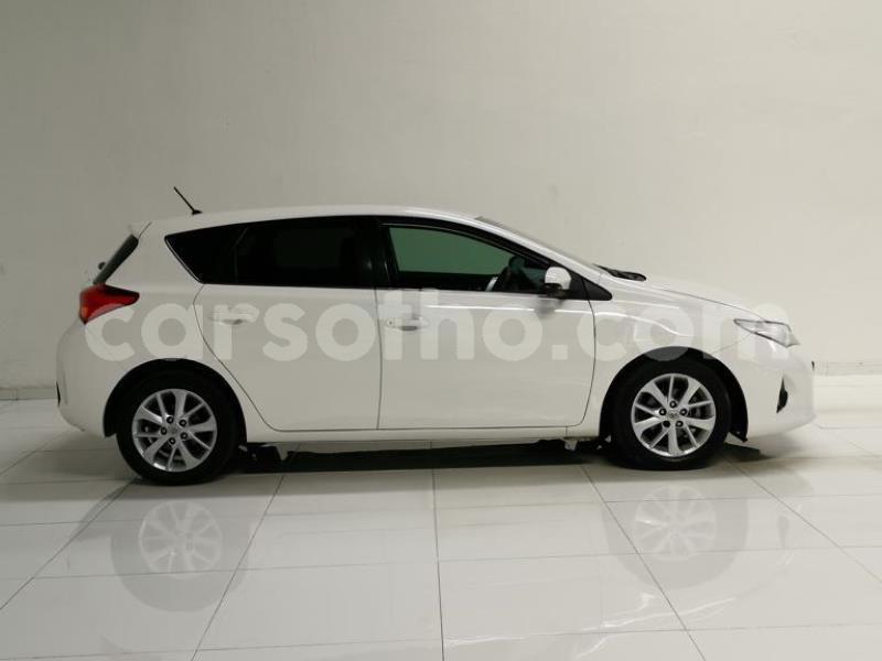 Big with watermark toyota corolla verso maseru maseru 24944