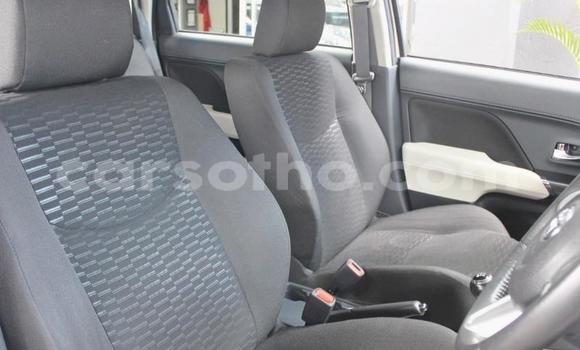 اشتري مستعمل Toyota Cresta White سيارة في Maputsoe في Leribe اشتري مستعمل Toyota Cresta White سيارة في Maputsoe في Leribe