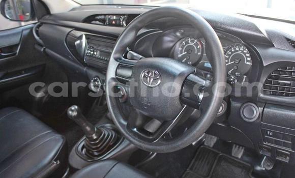 اشتري مستعمل Toyota Hiace Silver سيارة في Maseru في Maseru اشتري مستعمل Toyota Hiace Silver سيارة في Maseru في Maseru