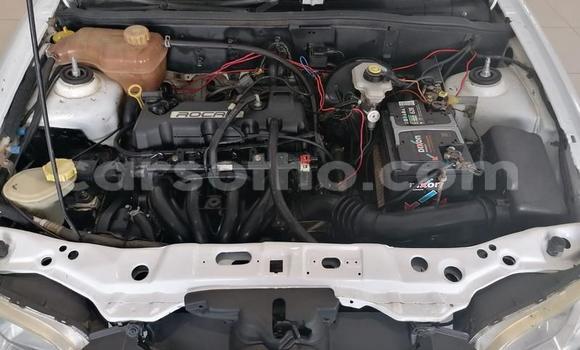 Sayi Na hannu Ford B-MAX White Mota in Maseru a Maseru Sayi Na hannu Ford B-MAX White Mota in Maseru a Maseru