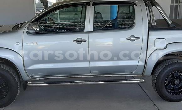 Buy Used Toyota Hilux Brown Car in Maseru in Maseru Buy Used Toyota Hilux Brown Car in Maseru in Maseru
