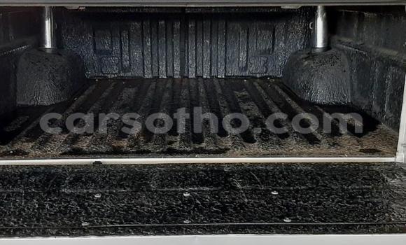 Buy Used Toyota Hilux Brown Car in Maseru in Maseru Buy Used Toyota Hilux Brown Car in Maseru in Maseru