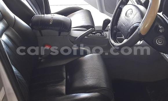 Buy Used Toyota Hilux Brown Car in Maseru in Maseru Buy Used Toyota Hilux Brown Car in Maseru in Maseru