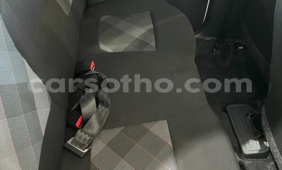 Acheter Occasion Voiture Renault KWID Blanc à Maputsoe, Leribe Acheter Occasion Voiture Renault KWID Blanc à Maputsoe, Leribe