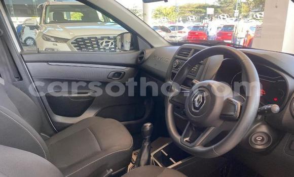 Acheter Occasion Voiture Renault KWID Blanc à Hlotse, Leribe Acheter Occasion Voiture Renault KWID Blanc à Hlotse, Leribe