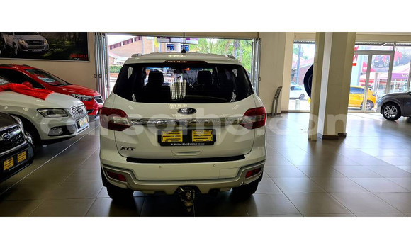 اشتري مستعمل FORD MUSTANG White سيارة في Maseru في Maseru اشتري مستعمل FORD MUSTANG White سيارة في Maseru في Maseru