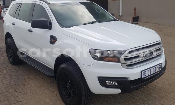 اشتري مستعمل FORD MUSTANG White سيارة في Maseru في Maseru اشتري مستعمل FORD MUSTANG White سيارة في Maseru في Maseru