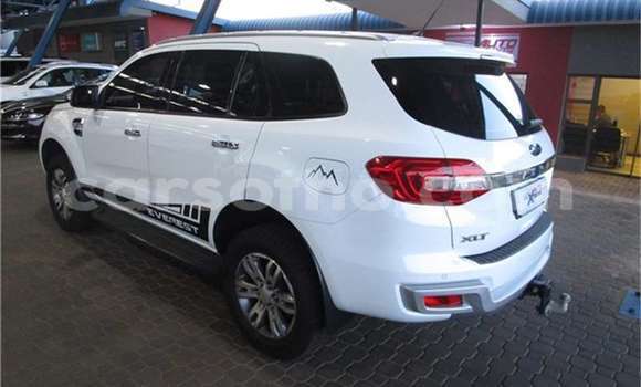 اشتري مستعمل FORD MUSTANG White سيارة في Maseru في Maseru اشتري مستعمل FORD MUSTANG White سيارة في Maseru في Maseru