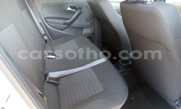 اشتري مستعمل Volkswagen Polo Silver سيارة في Maseru في Maseru اشتري مستعمل Volkswagen Polo Silver سيارة في Maseru في Maseru