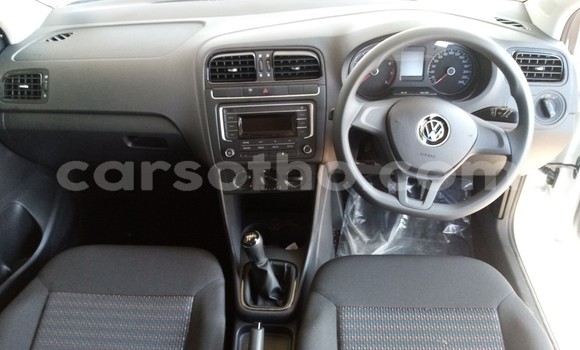 اشتري مستعمل Volkswagen Polo Silver سيارة في Maseru في Maseru اشتري مستعمل Volkswagen Polo Silver سيارة في Maseru في Maseru