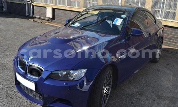 Acheter Occasion Voiture BMW M3 Bleu à Thaba–Tseka, Mafeteng Acheter Occasion Voiture BMW M3 Bleu à Thaba–Tseka, Mafeteng