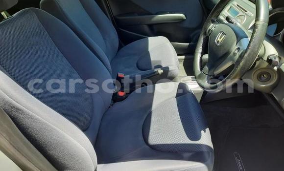 Sayi Na hannu Honda FIT Silver Mota in Maseru a Maseru Sayi Na hannu Honda FIT Silver Mota in Maseru a Maseru